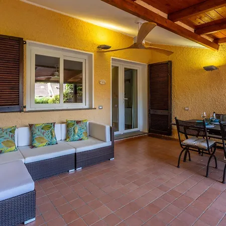 Stella 7 - House Santa Margherita di Pula